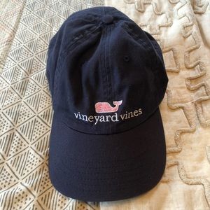 Never Worn Navy Vineyard Vines Hat